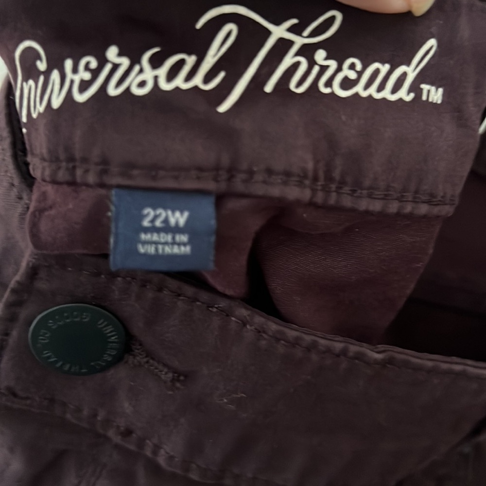 Universal Thread Women's Dark Brown Skinny Jeans - Picture 5 of 7